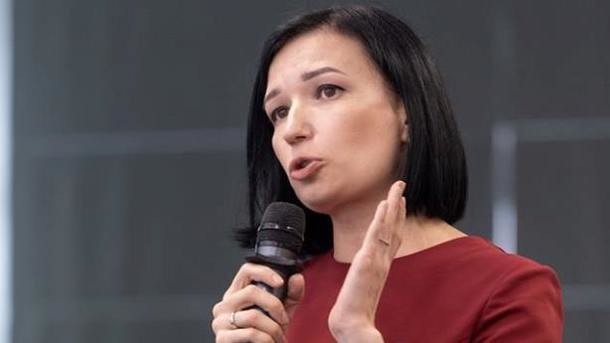 Айвазовская оценила вероятность отмены судом досрочных выборов в Раду
