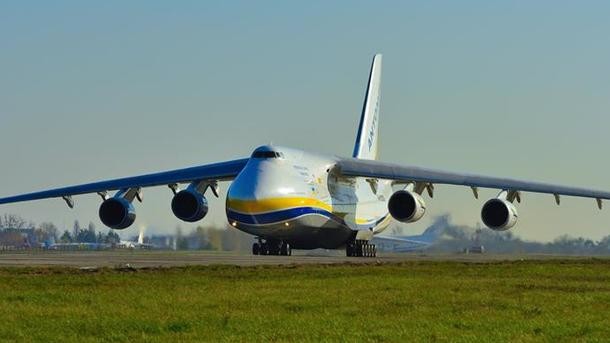 Суд в Киеве арестовал пять самолетов "Руслан" российской авиакомпании
