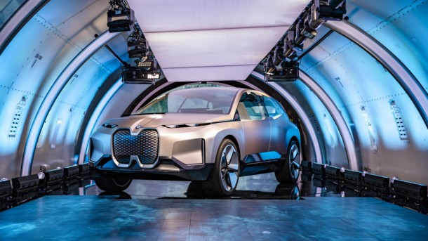 Конец выхлопам: BMW переходит на массовый выпуск электромобилей