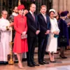 Члены королевской семьи в Вестминстерском аббатстве