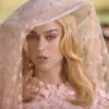 Never Really Over: Кэти Перри выпустила клип о несчастной любви