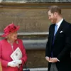 Єлизавета II і принц Гаррі