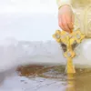 Крещение 19 января: как и когда святить воду