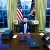 Джо Байден  в Овальному кабінеті, 2021 рік. Фото: REUTERS/Tom Brenner