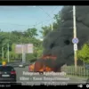 У Києві горіло авто