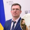 Главный санитарный врач Игорь Кузин не исключает ослабление карантина для привитых украинцев / Коллаж "Сегодня"