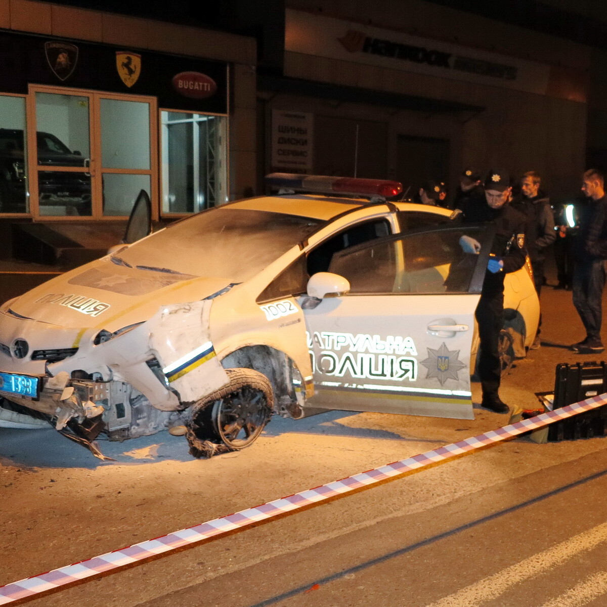 Угон полицейского Prius в Киеве и нападение на патрульную - новые  подробности и фото | Сегодня