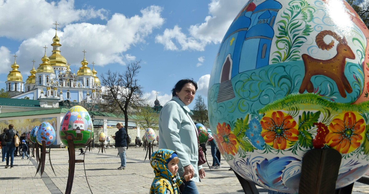 Погода на пасху 2024. Пасхальная погода. Easter Eggs in Ukraine. Easter weather. Погода на Пасху Солнечная.