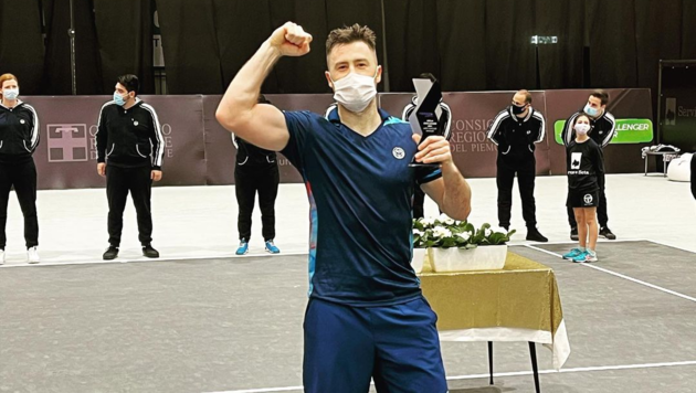 	Украинские теннисисты вышли в финал турнира в Италии. В "личке" Марченко обошел Стаховского