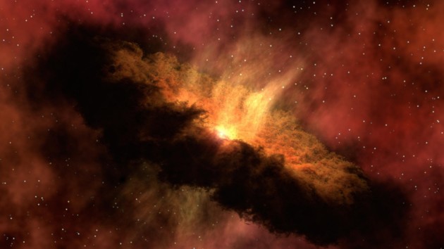 У черной дыры проснулся "голод" галактических масштабов
