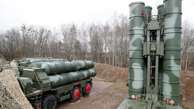 Россия разместила новые ракетные комплексыС-400 в Арктике