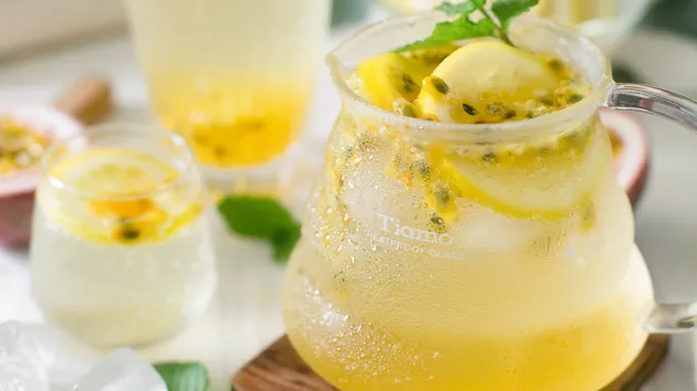 Лимонный сок - это резкие Скорпионы