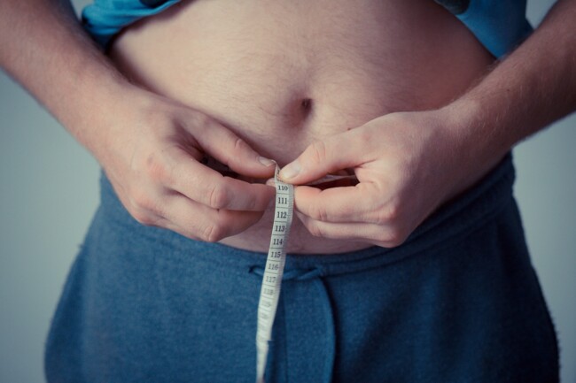 При накопиченні внутрішнього жиру в області животу, на інших частинах тіла його може не бути