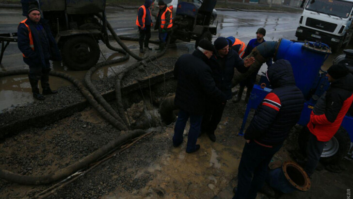 В Одессе произошла крупная авария водопровода | Фото: Думская
