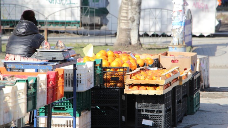 В Запорожье прошла проверка на одном из рынком | Фото: пресс-служба мэрии Запорожья
