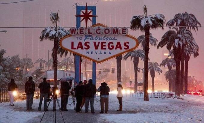 Снегопад в Лас-Вегасе