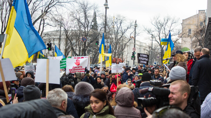 Протест нотариусов под Кабмином | Фото: Сегодня