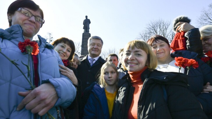 Порошенко в Каневе | Фото: president.gov.ua