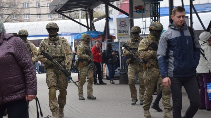 Спецназовцы "Альфы" вышли патрулировать улицы Украины | Фото: СБУ