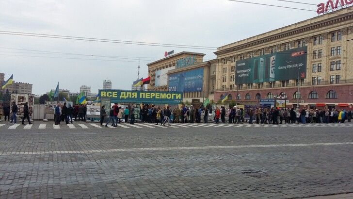Акция против сноса волонтерской палатки в Харькове. Фото: Медиапорт; Галина Куц / Facebook