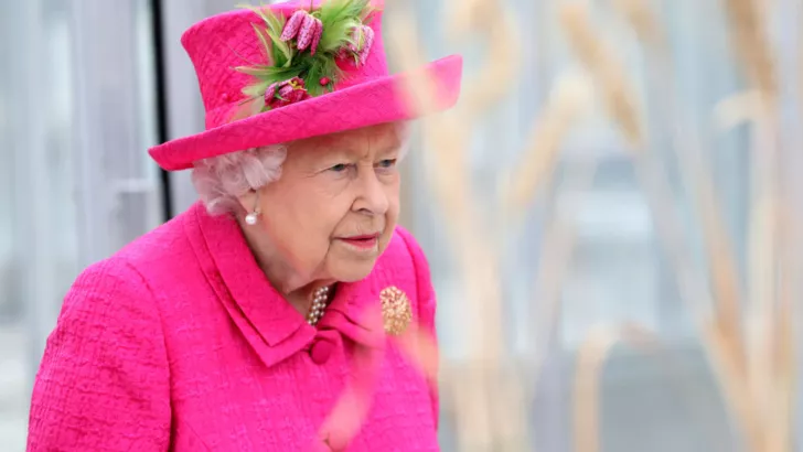 Королева Єлизавета II скасувала офіційні заходи за наполяганням лікарів