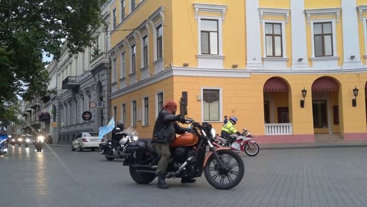 В Одессе финишировал "Мотопробег единства" | Фото: Виктор Борисенко, Сегодня