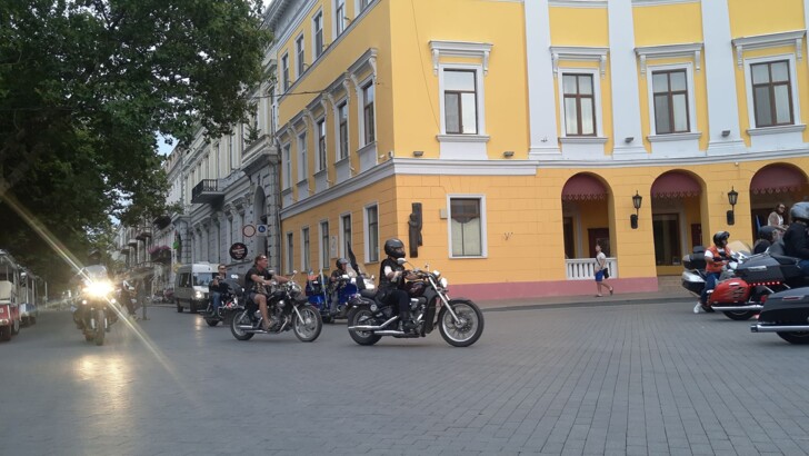В Одессе финишировал "Мотопробег единства" | Фото: Виктор Борисенко, Сегодня