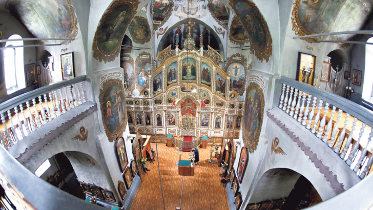 Центральный собор монастыря. Сохранились древние росписи | Фото: Александр Яремчук, Сегодня