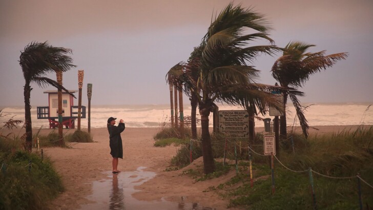 Флорида в преддверии урагана | Фото: AFP