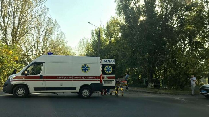 В Бердянске автомобиль сбил двух сестер. Фото: Нацполиция,  Бердянск24