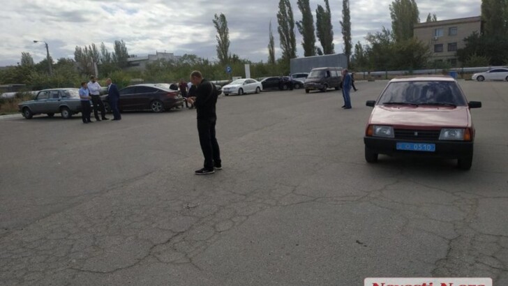 В Николаеве на заправке произошла стрельба | Фото: NovostiN