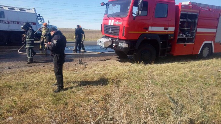 Страшное ДТП в Одесской области: девять человек погибли и еще четверо были ранены | Фото: ГСЧС, Нацполиция