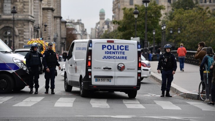 Убийство в Париже. Фото: twitter.com/InfosFrancaises