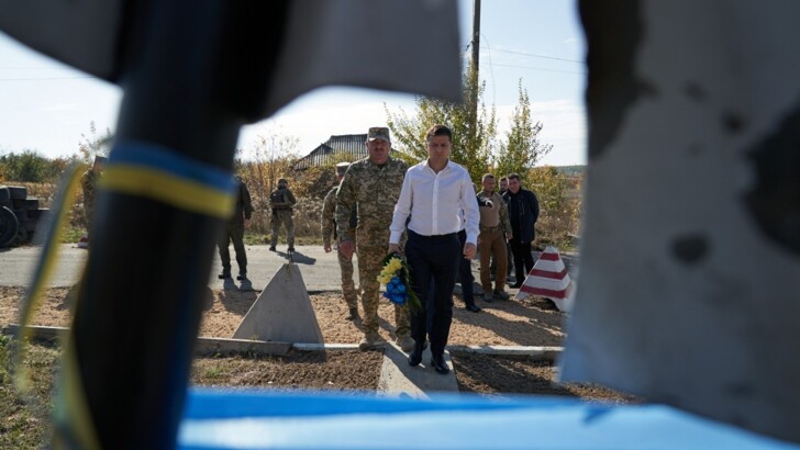 Зеленский побывал на передовой в зоне ООС | Фото: president.gov.ua