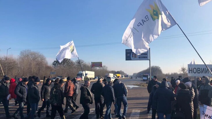 У Києві та 10 областях України пройшли акції протесту аграріїв