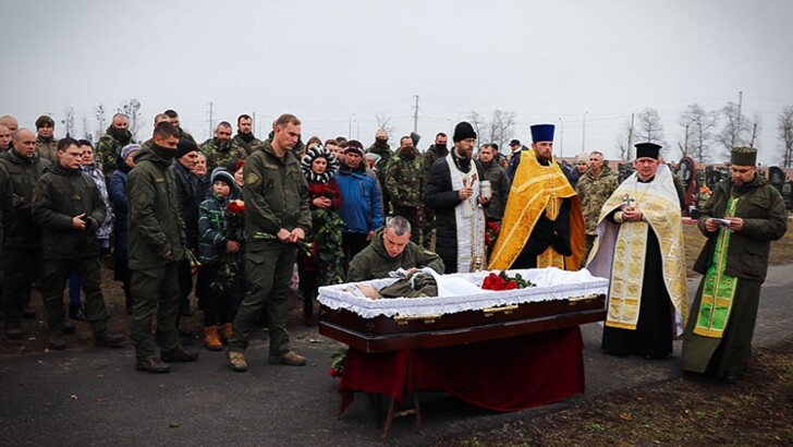 В Харькове похоронили бойца Нацгвардии, геройски погибшего на Донбассе | Фото: Нацгвардия