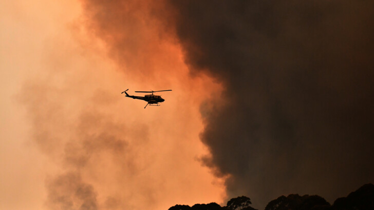 Пожары охватили восточное побережье Австралии | Фото: Reuters