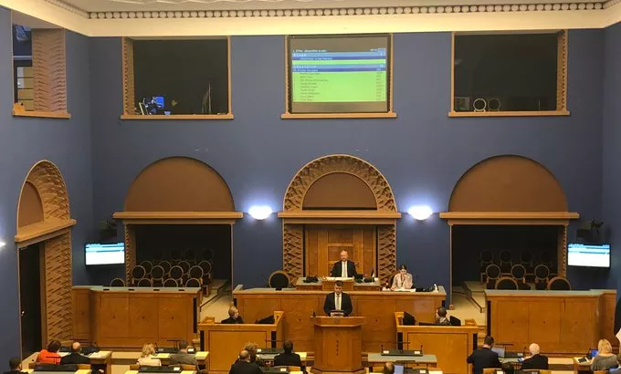 Дебаты в парламенте Эстонии. Фото: twitter.com/Mariana_Betsa