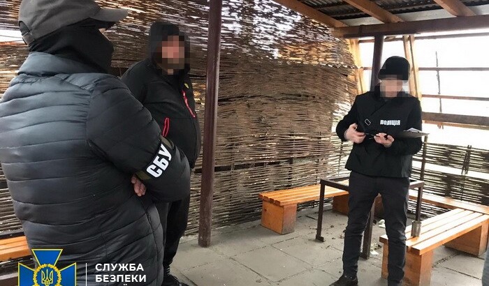Во Львовской области СБУ задержала рэкетирскую группировку | Фото: СБУ