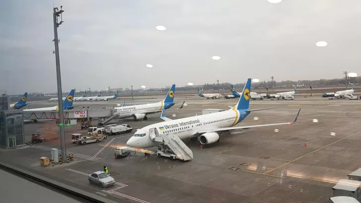 Самолет украинской авиакомпании МАУ