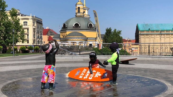 Памятник малышам-основателям Киева. Фото: Владимир Журавель