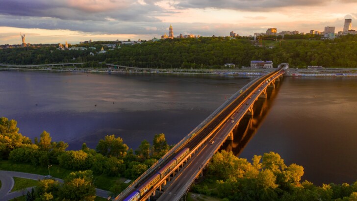 Сергей Ристенко выпустил фотоальбом с потрясающими пейзажами Киева | Фото: Sergey Ristenko | Facebook