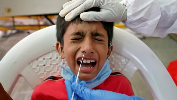 В Індії у дітей виявили нове захворювання. Фото: REUTERS/Amit Dave