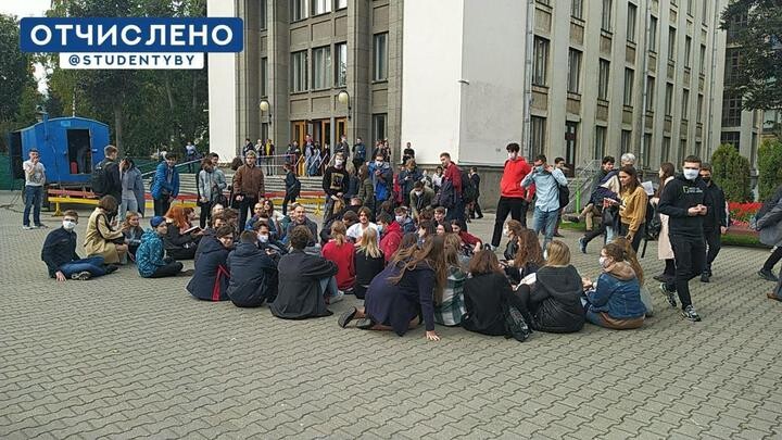 Сидячі акції студентів в Білорусі