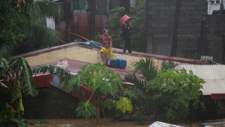 Тайфун Vamco обрушился на Филиппины. Фото: REUTERS/DH