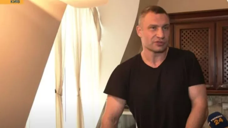 Віталій Кличко у власній квартирі