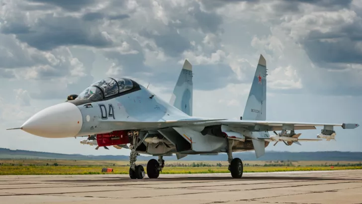 Истребитель Су-30СМ / фото: militaryarms.ru