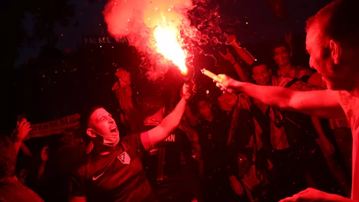 Фанаты Атлетико праздновали в Мадриде