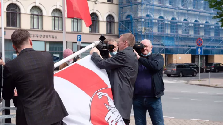 На ЧМ-2021 по хоккею сменили флаг Беларуси