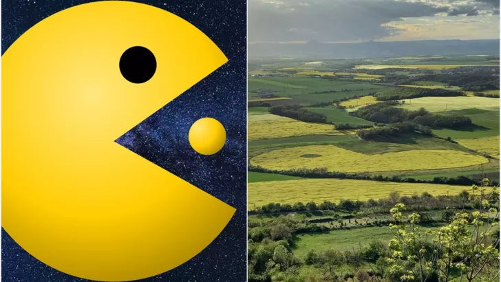 Малюнок Pac-Man на поле в Чехії